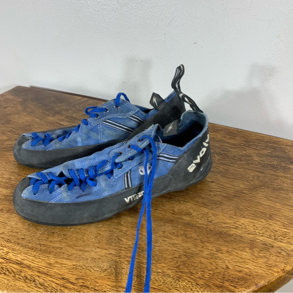 Evolv, climbing shoes - for men